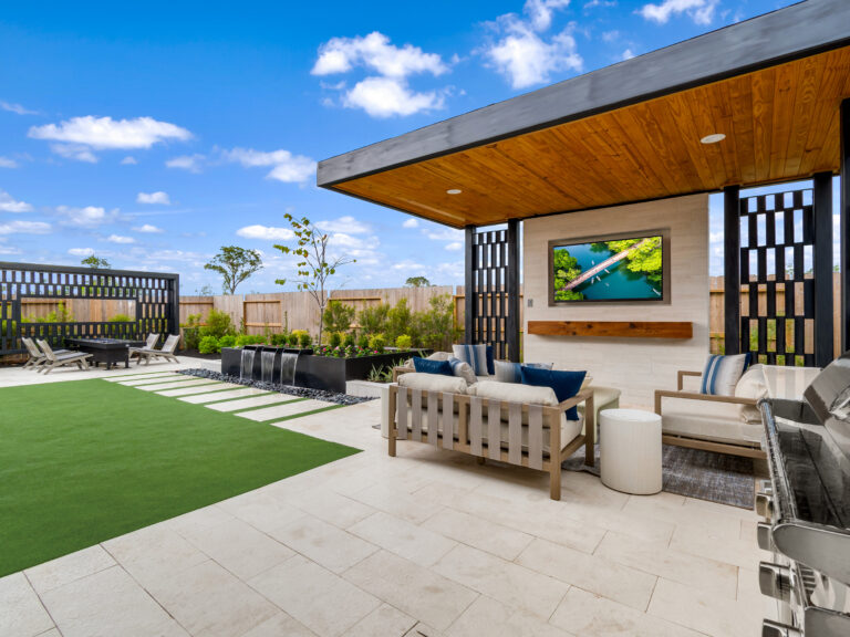 Sienna Select Collection _Raylan Farmhouse_Outdoor Living_6